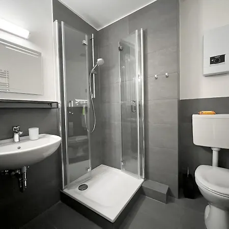 2 Bedroom Mb, Cozy, Self Check In, Invoice Monchengladbach Exterior photo